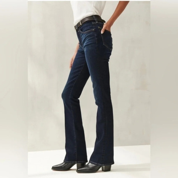 Lucky Brand Women’s Bridgette High-Rise Stretch Boot-Cut Jean NWT - Picture 2 of 10